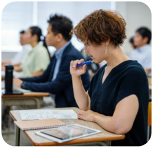 Образовательные и обучающие услуги